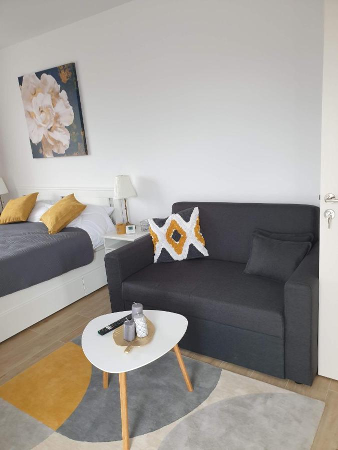 Max Studio Sancraiu de Mures Luaran gambar